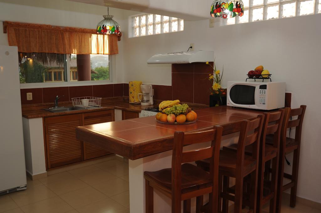 La Ceiba Del Mar Lägenhet Zihuatanejo Exteriör bild