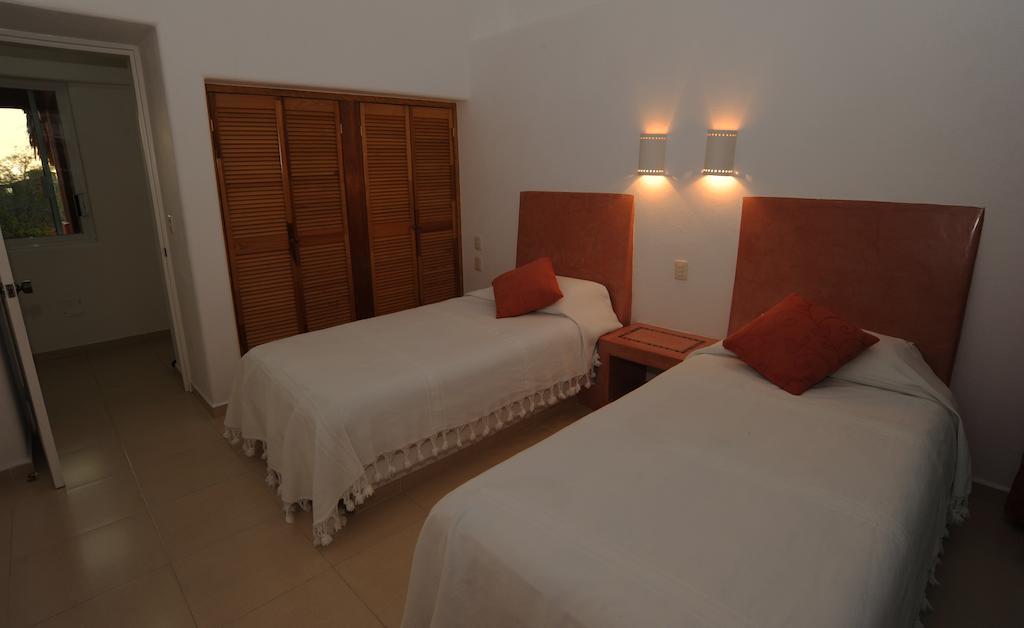 La Ceiba Del Mar Lägenhet Zihuatanejo Rum bild